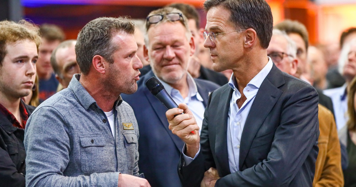 Mark Rutte praat in Vinkenbuurt met boeren over stikstofproblematiek