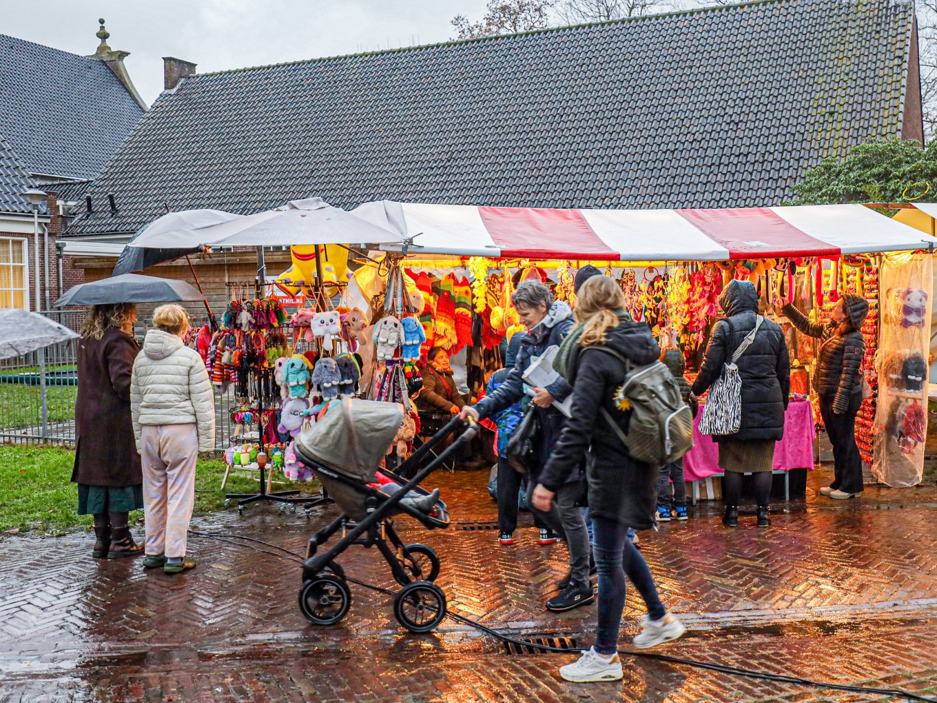 Voorbereidingen Kerstmarkt Nieuwleusen in volle gang