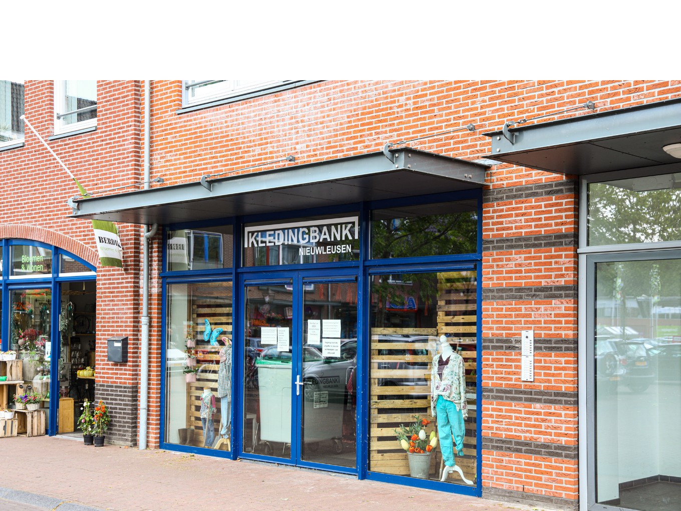 Kledingbank Nieuwleusen open voor Oekraïners