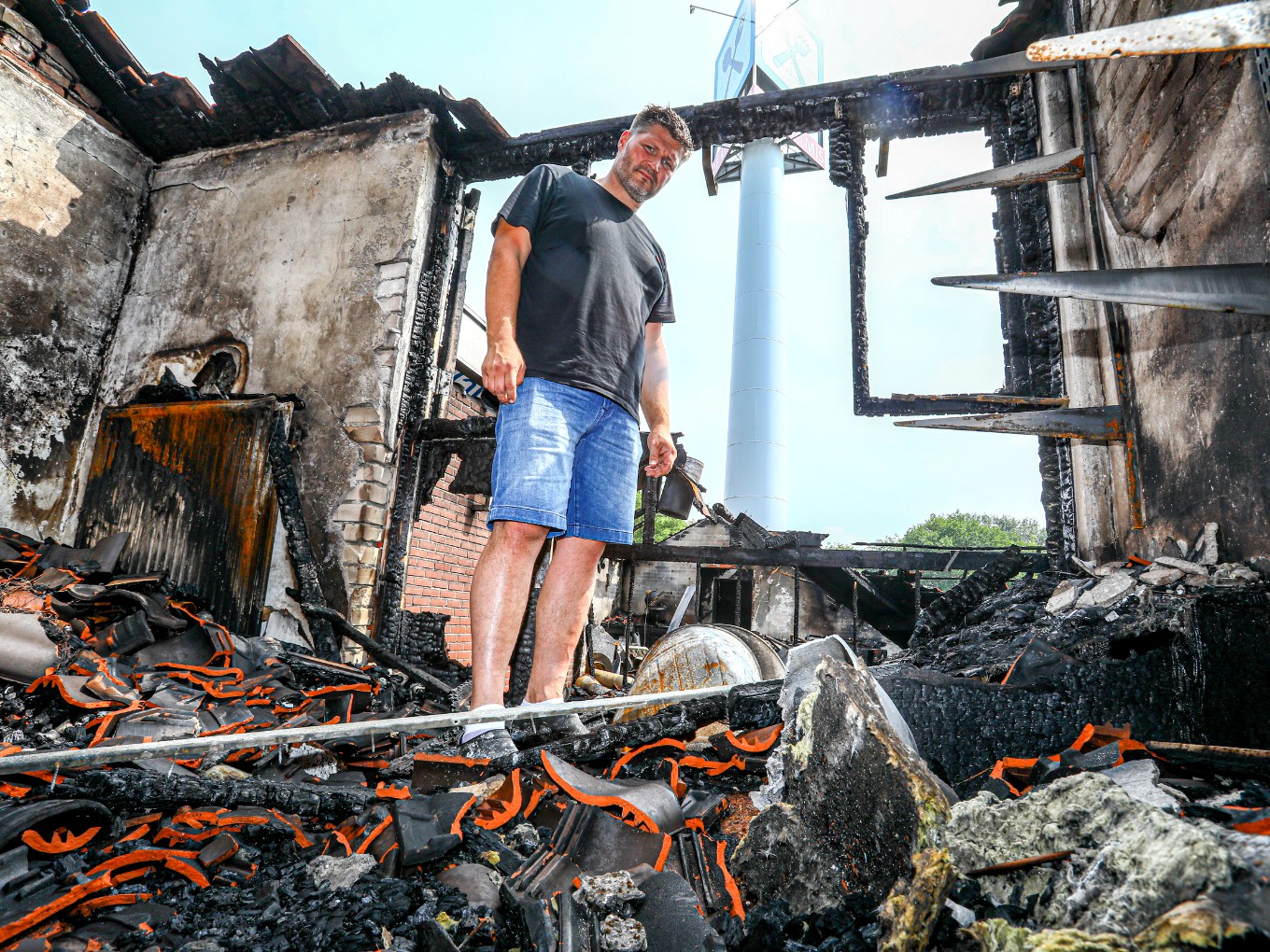 Wegrestaurant De Lichtmis getroffen door grote brand