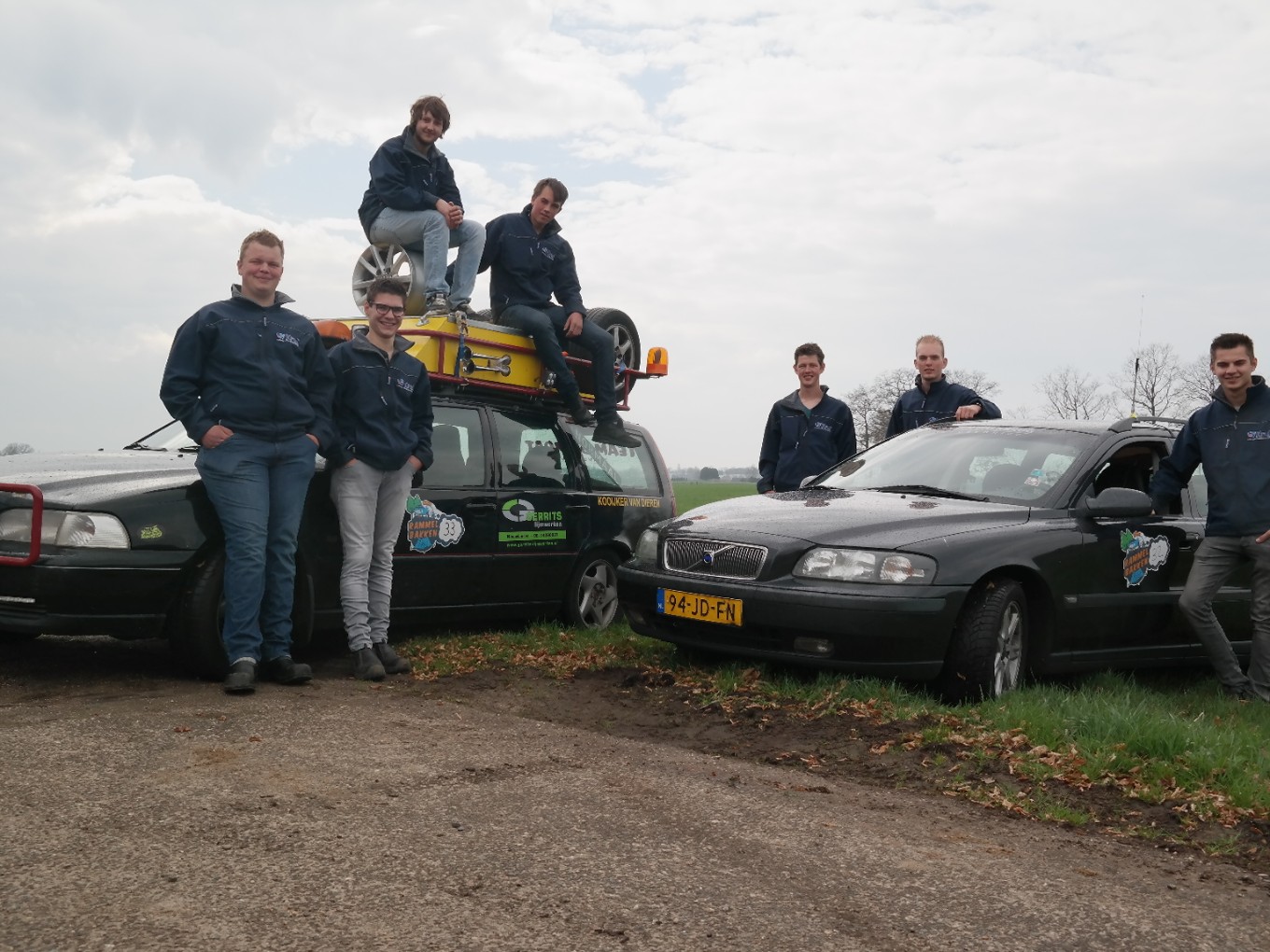 Twee teams uit Nieuwleusen en omgeving deden mee aan de Rammelbakken Reis