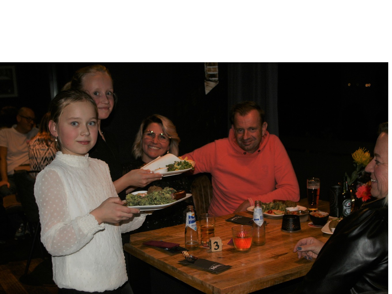 Leerlingen De Meele Nieuwleusen koken in echt restaurant