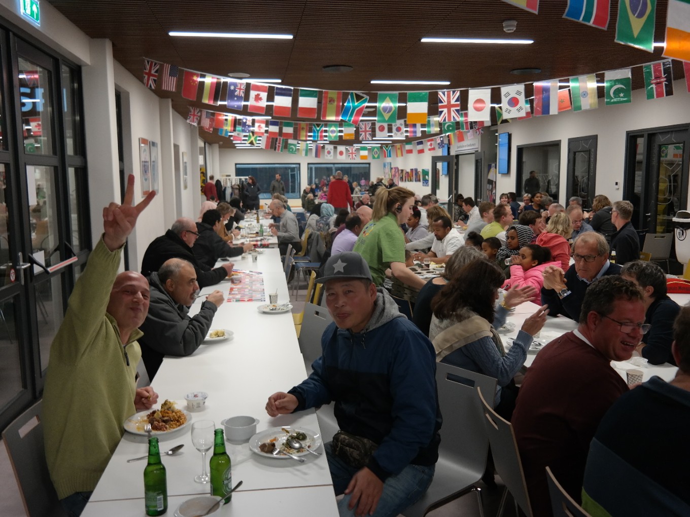 Eerste ‘Eten met de buurt’ een groot succes in Nieuwleusen