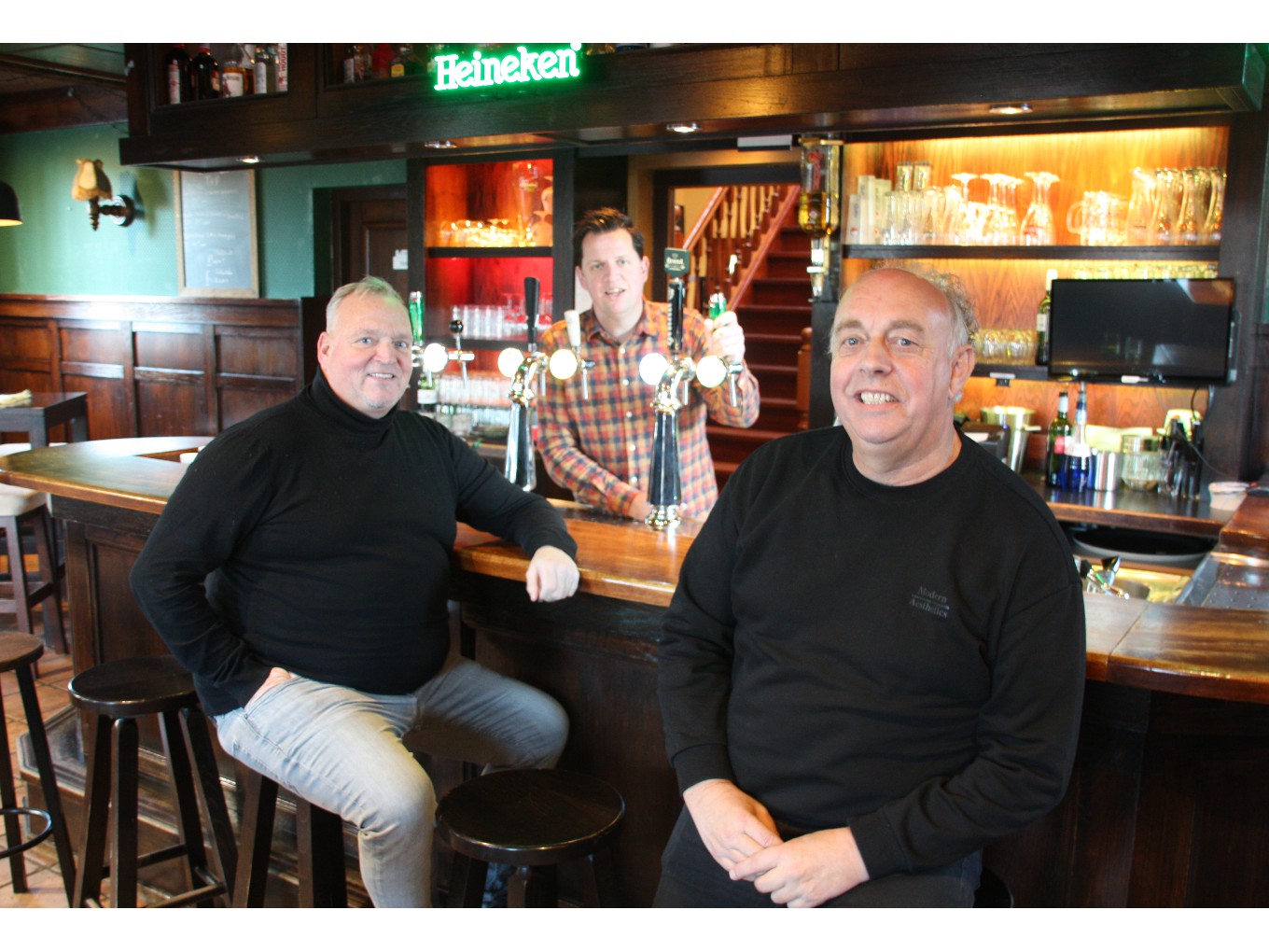 DJ’s Eddie Mensink en Jan Oostra weer in ’t Witte Peerd, speciale gast Erwin Nyhoff