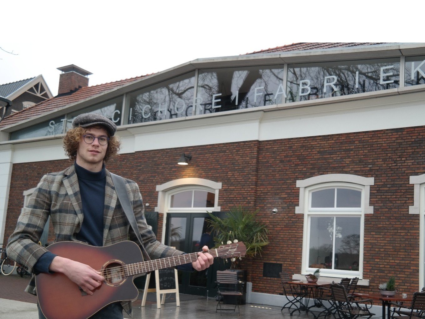 Avond met lokale singer-songwriters in De Stoomfabriek