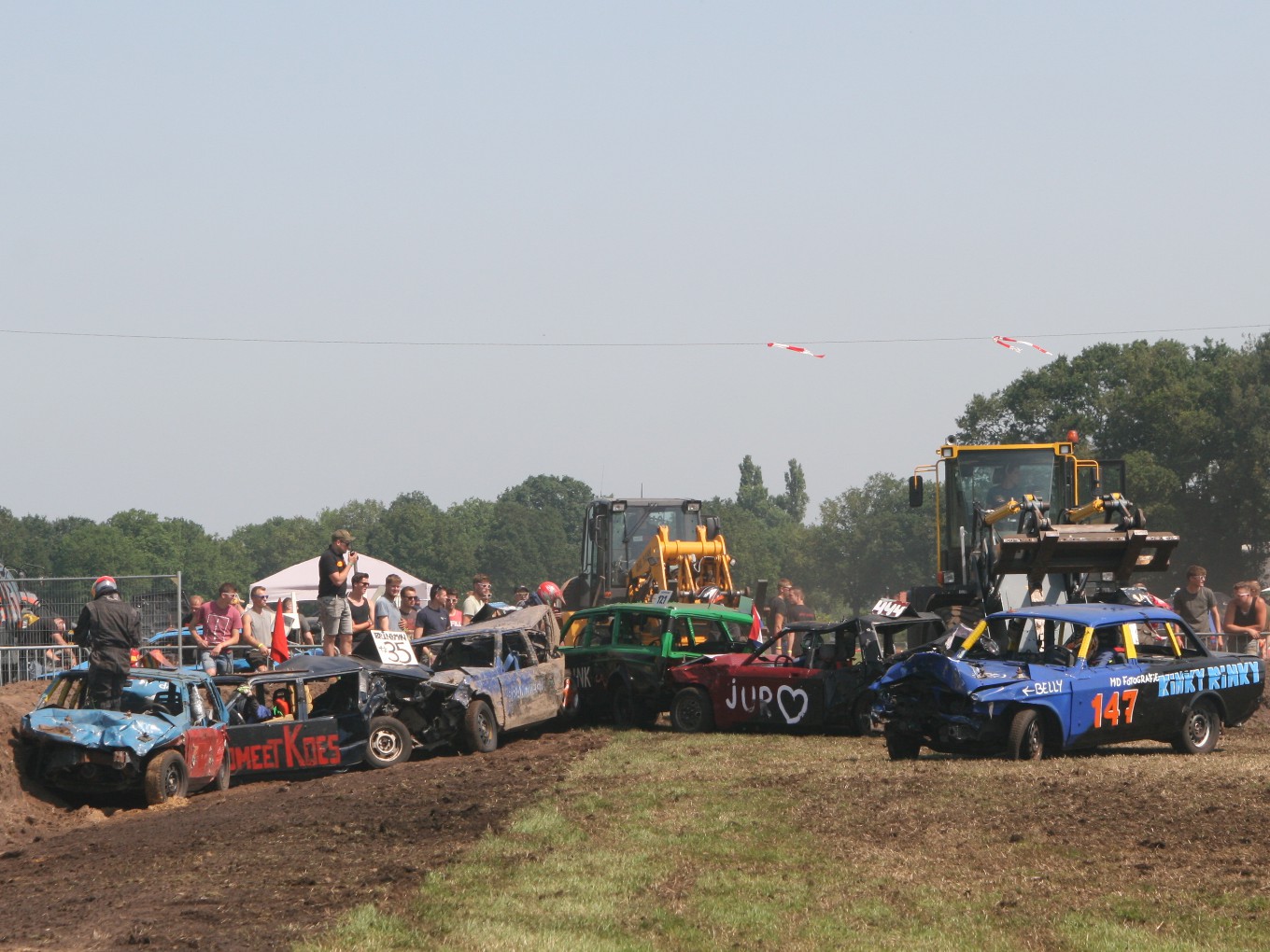 Weer veel spektakel bij Autorodeo Oudleusen