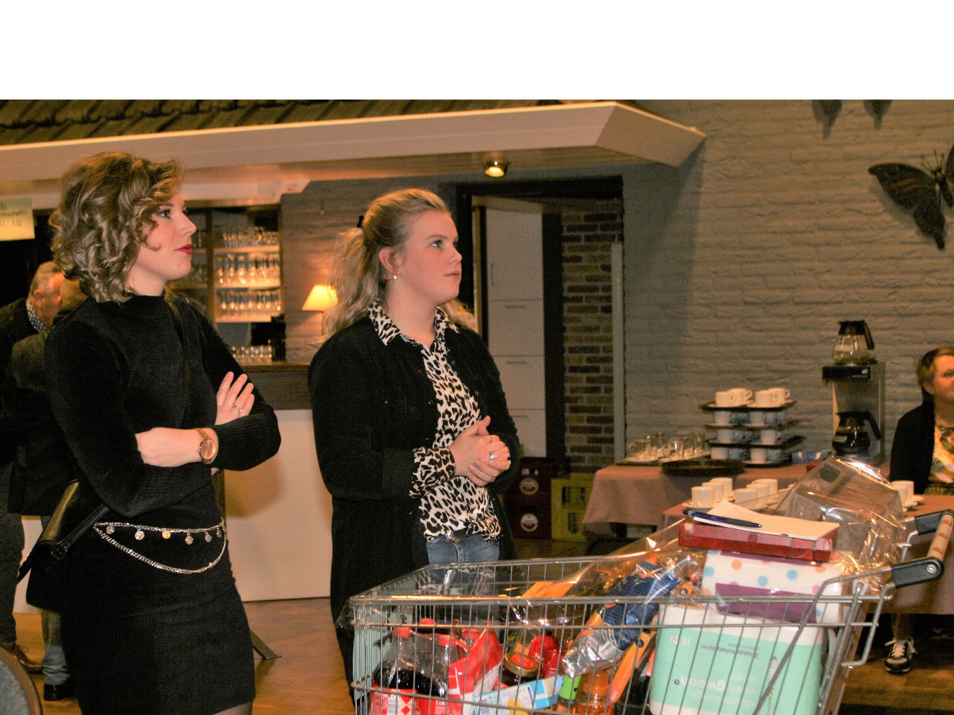 Bazaar De Wiekelaar brengt 12.000 euro op