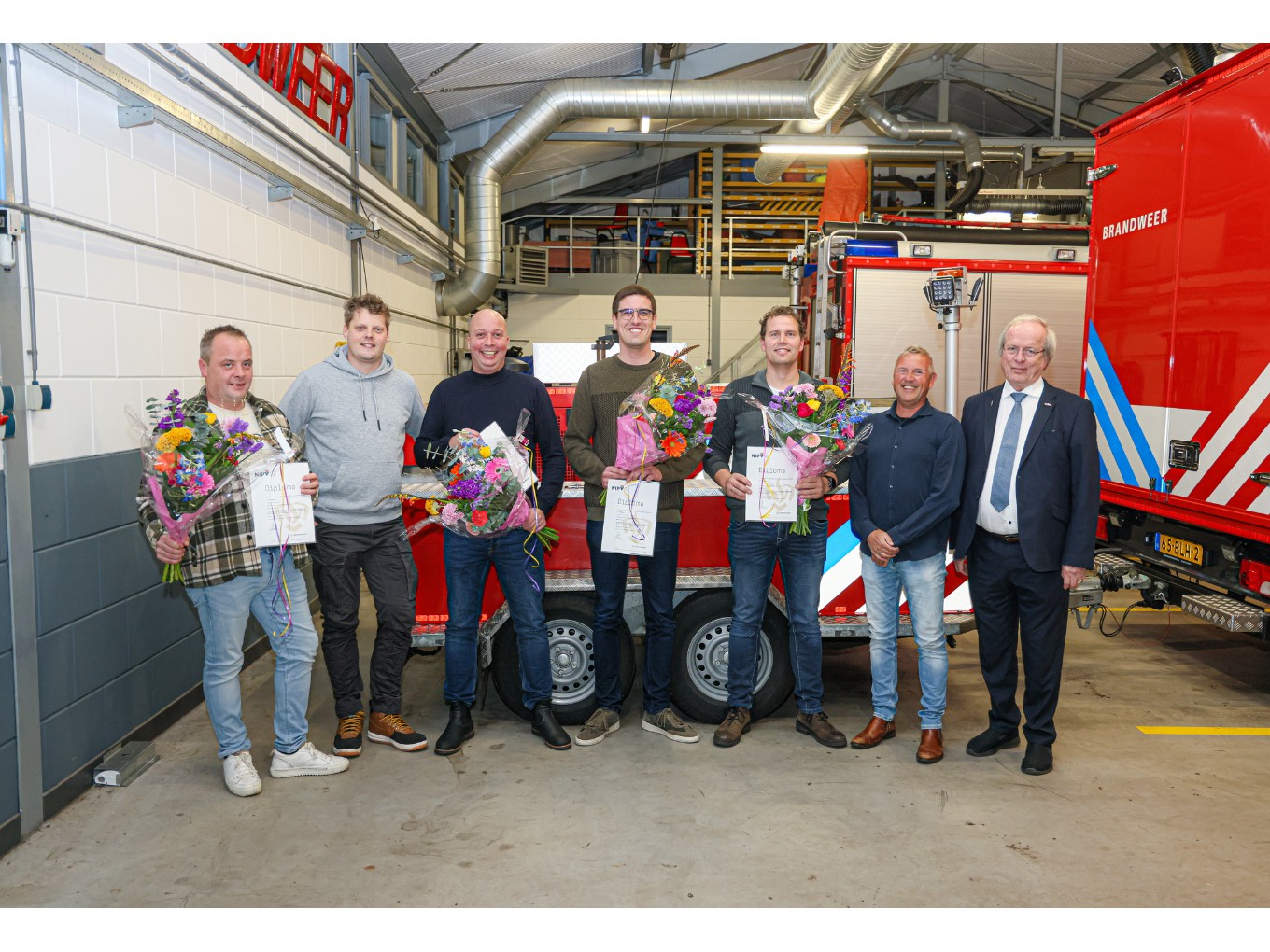 Brandweer Nieuwleusen reikt diploma’s uit
