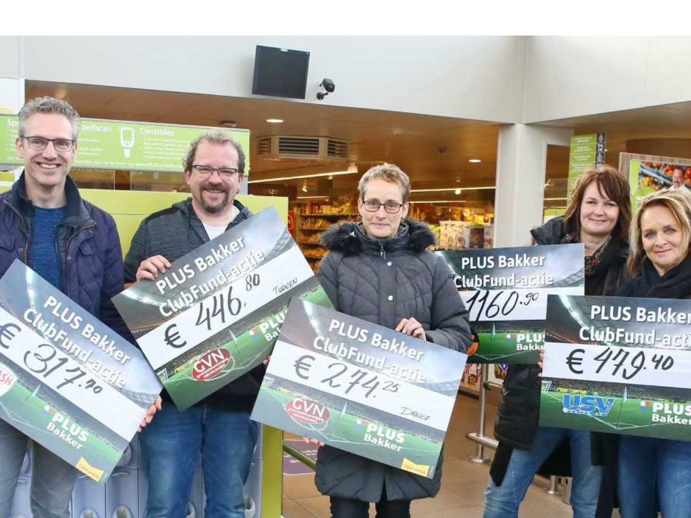 Nieuwleuser verenigingen sparen 2.700 euro bij Plus Bakker