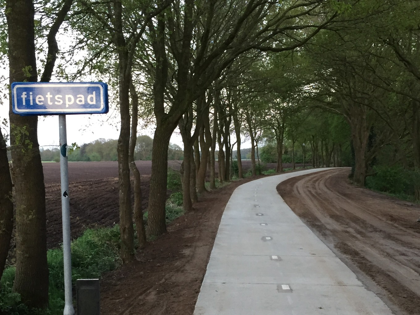 Fietspad Oude Oever klaar voor gebruik