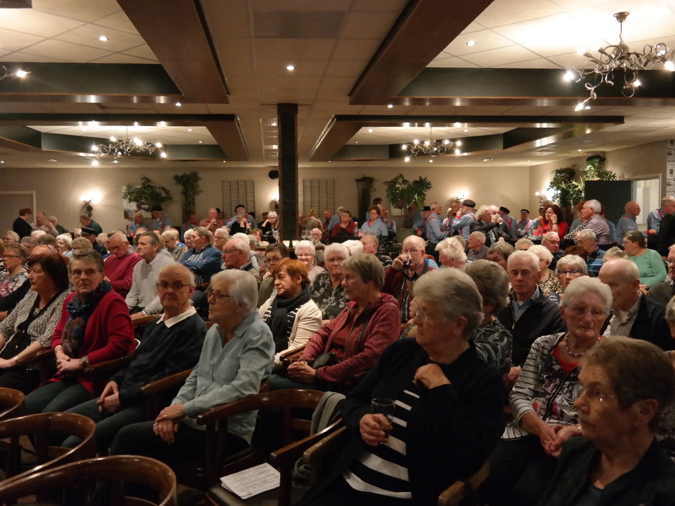 Zang- en muziekmiddag opnieuw een succes voor Alzheimerstichting