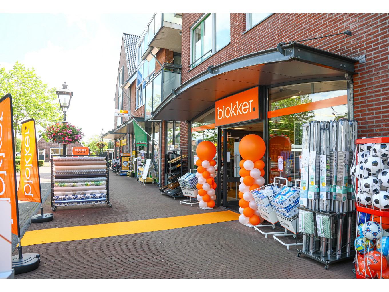 Nieuwe Blokker en Top1Toys winkel open in Nieuwleusen