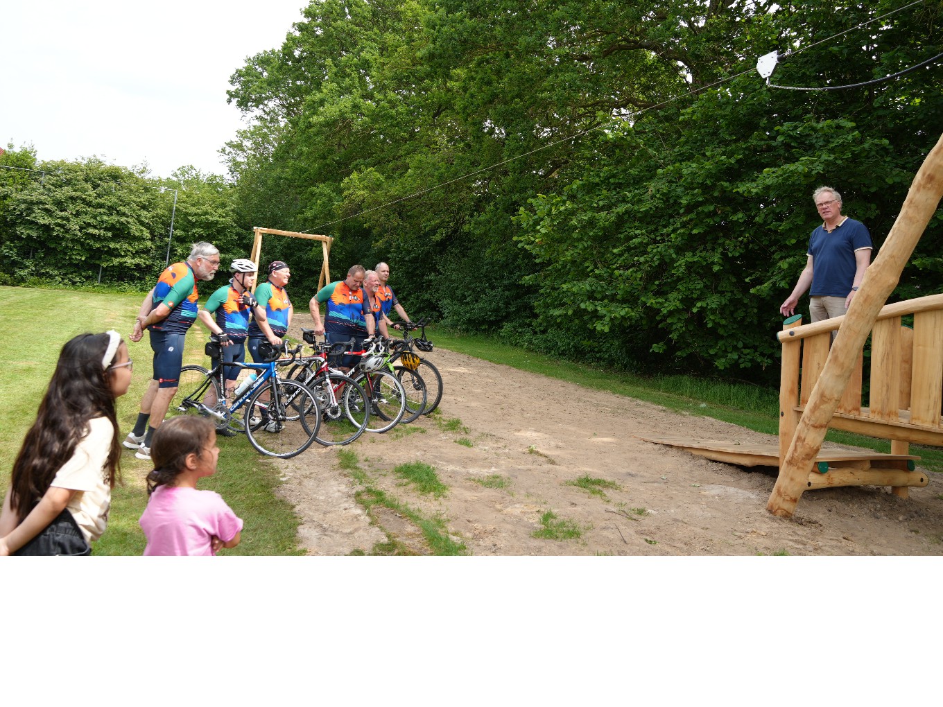 de opening van de kabelbaan