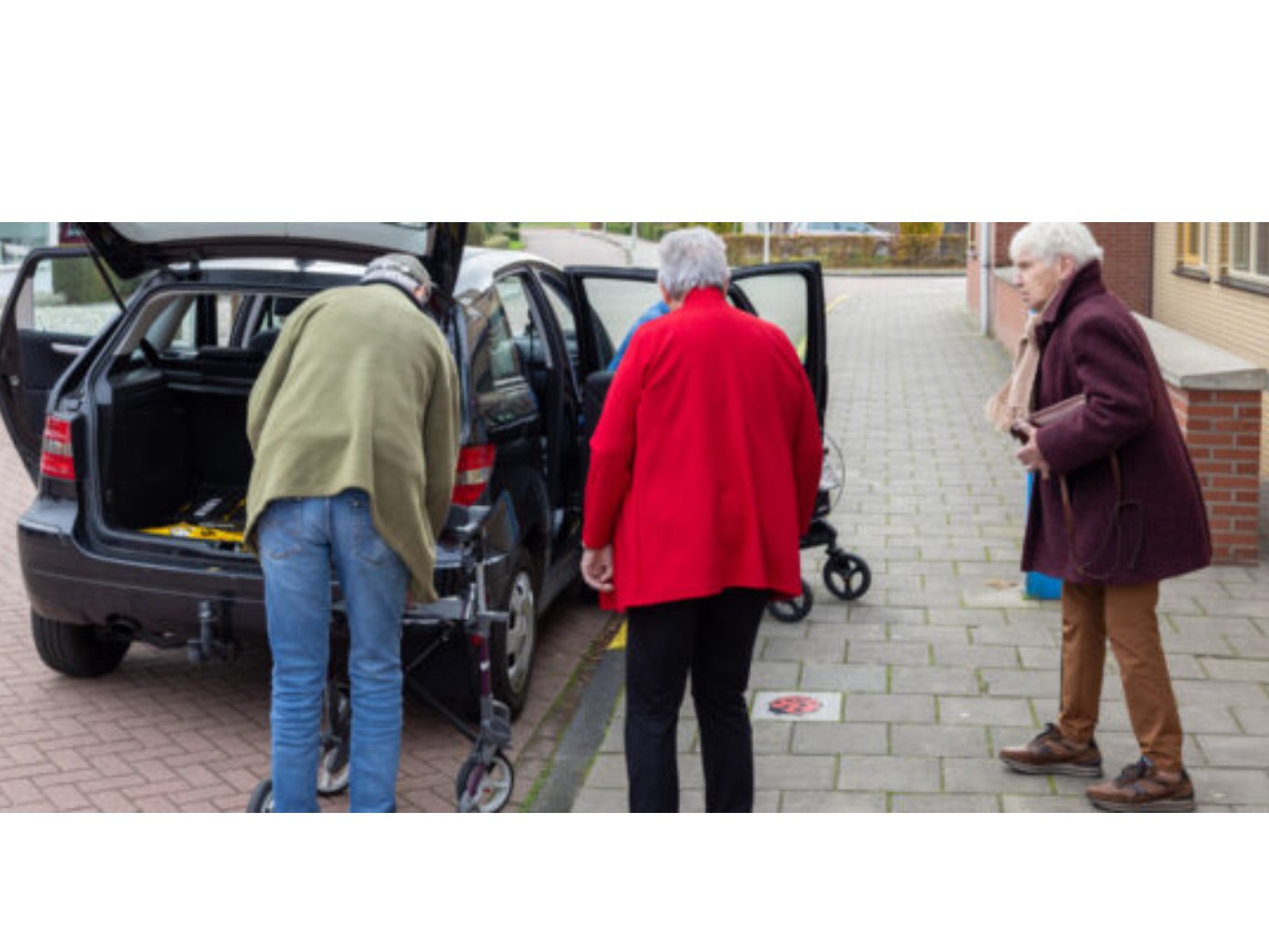 ANWB Automaatje Dalfsen rijdt tijdelijk alleen medische ritten