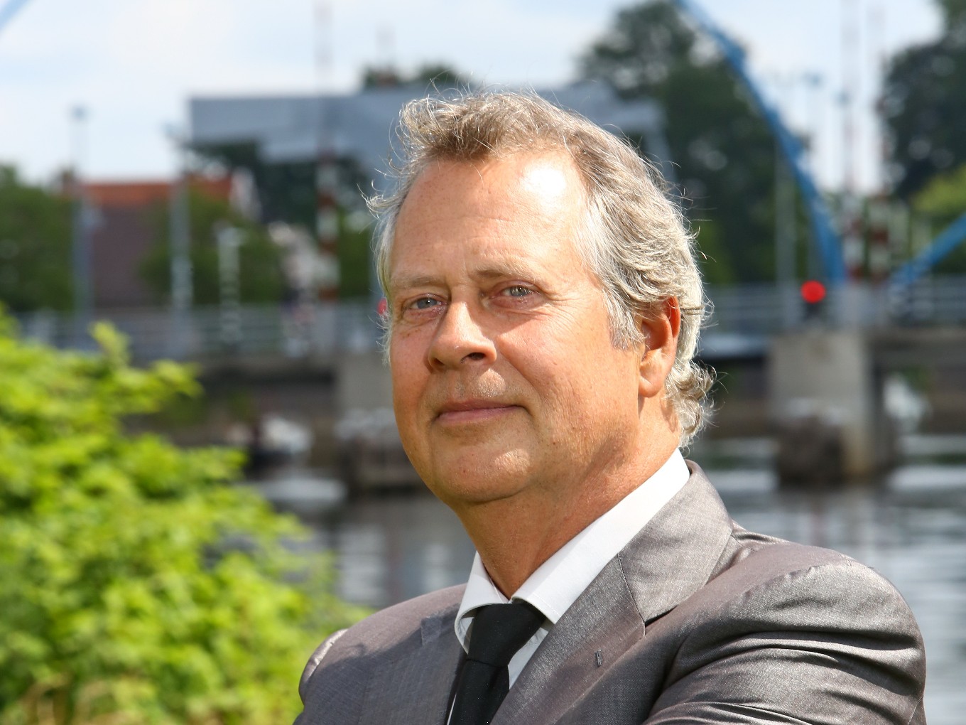 Burgemeester Han Noten vertrekt 23 november uit Dalfsen