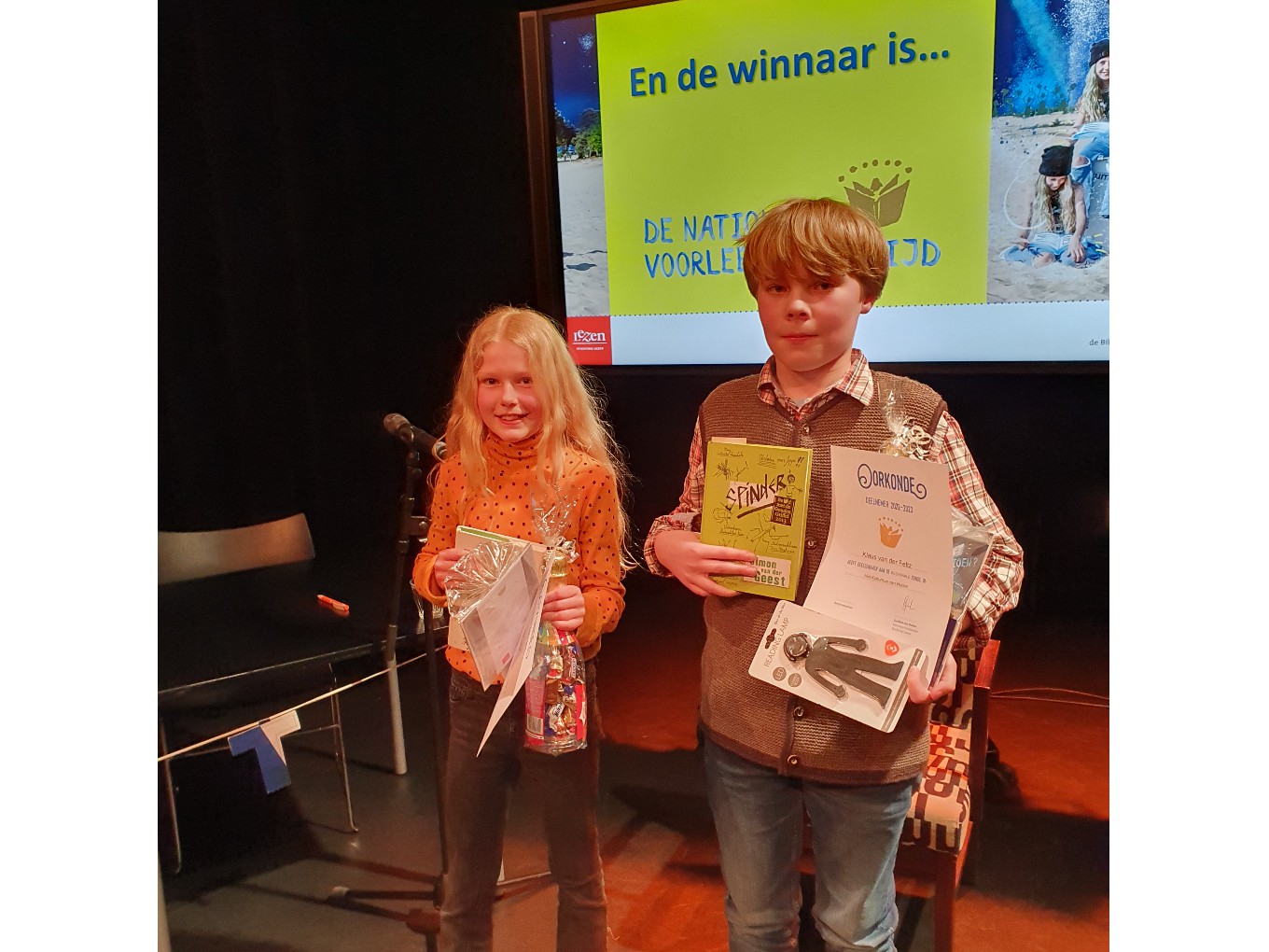 Voorleeskampioen Klaus uit Dalfsen weer ronde verder
