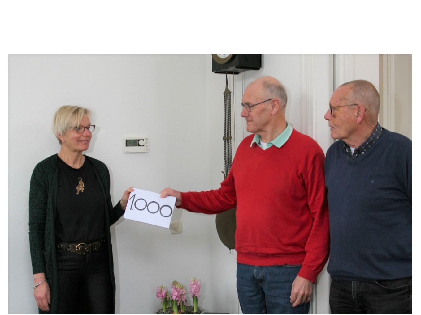 SVD schenkt opbrengst kerstbomenactie aan hospice Dalfsen