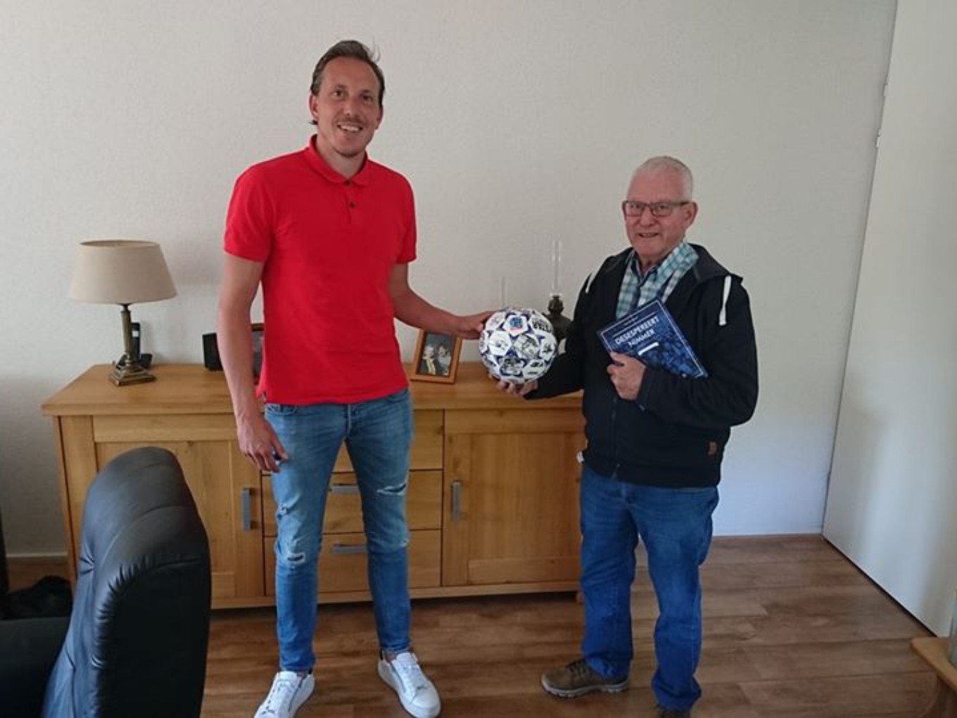 Grote verrassing van PEC Zwolle voor Oost Oostra