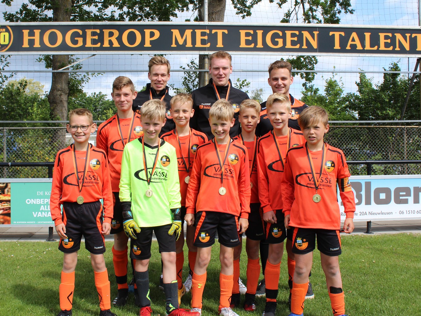 S.V. Nieuwleusen JO11-1 Kampioen Hoofdklasse