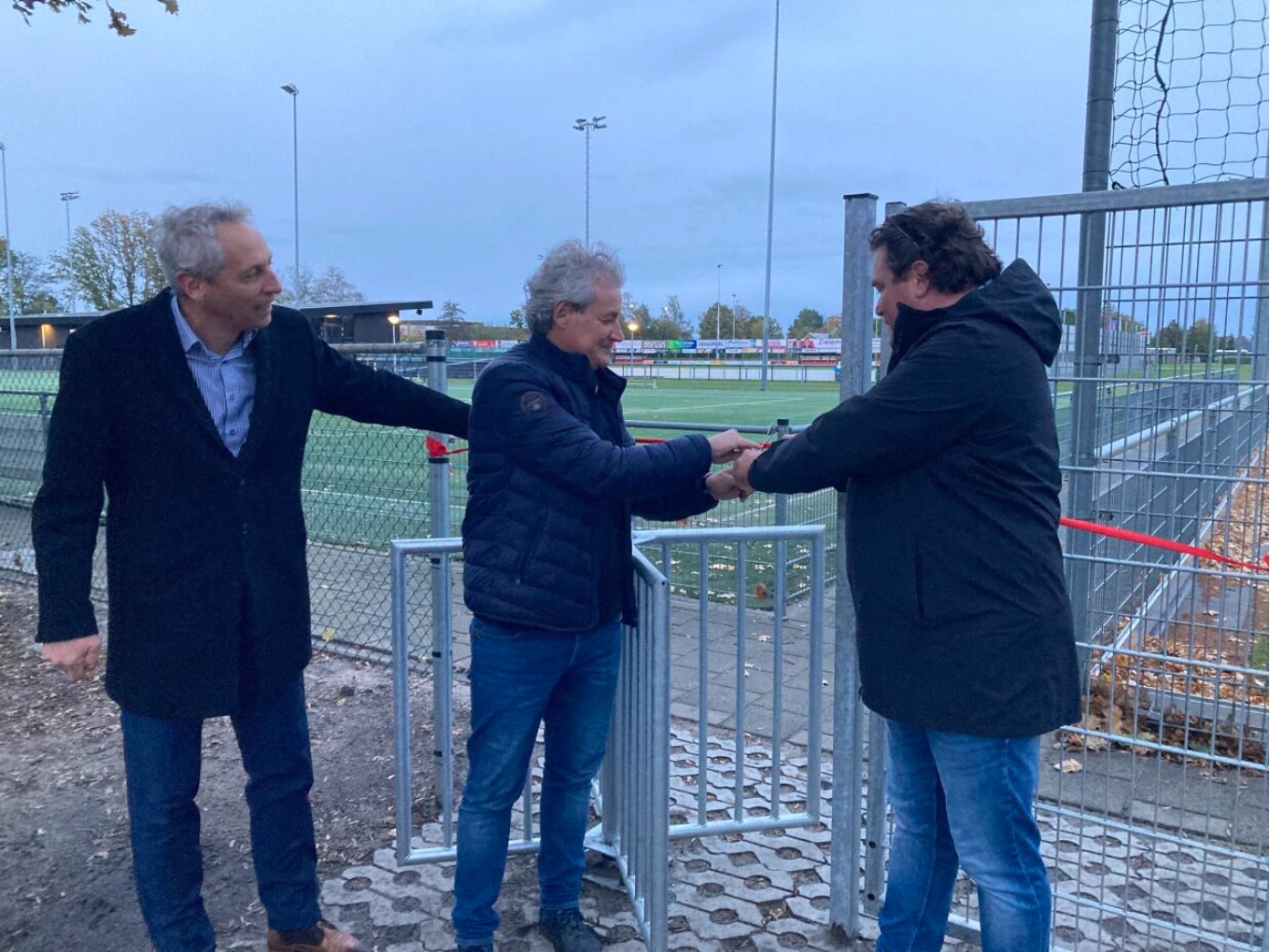 Opening kunstgrasvelden Nieuwleusen en Lemelerveld