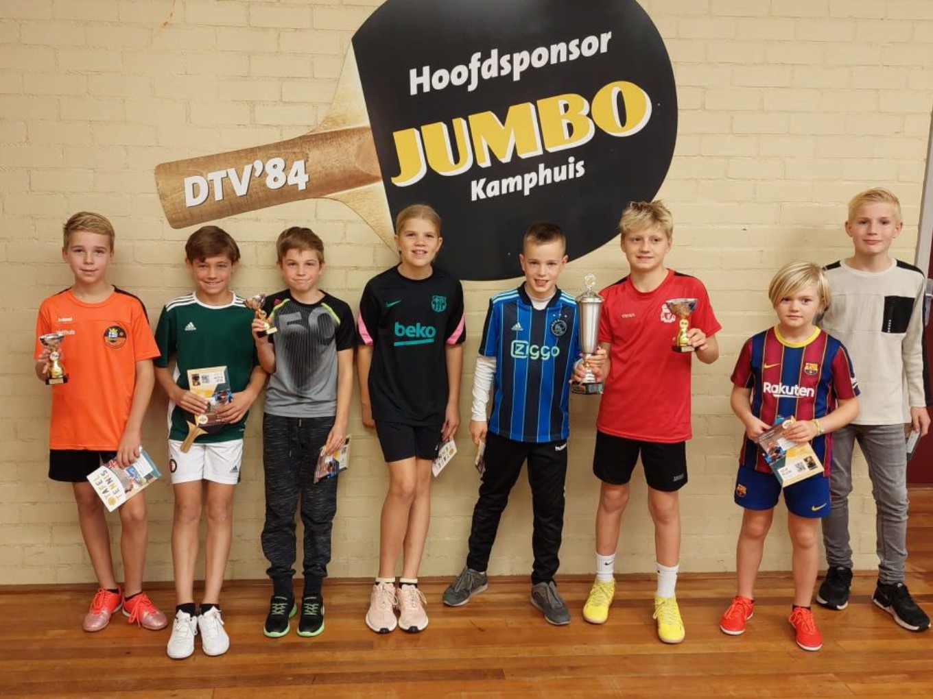 Basisschool De Spiegel wint tafeltennistoernooi bij DTV’84