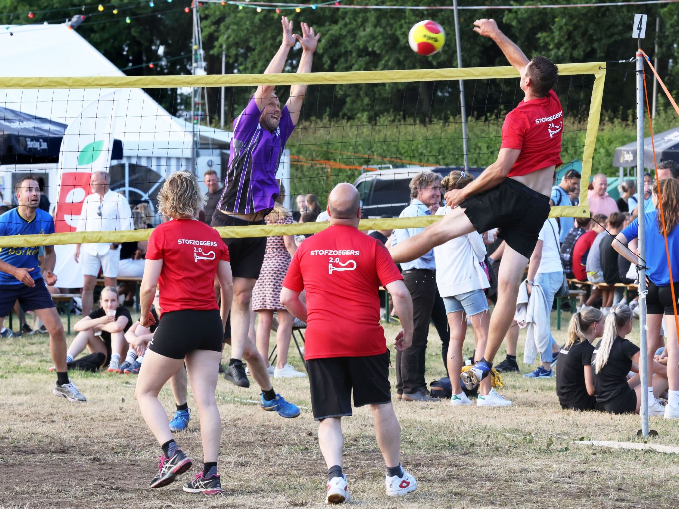 Inschrijven voor open volleybaltoernooi