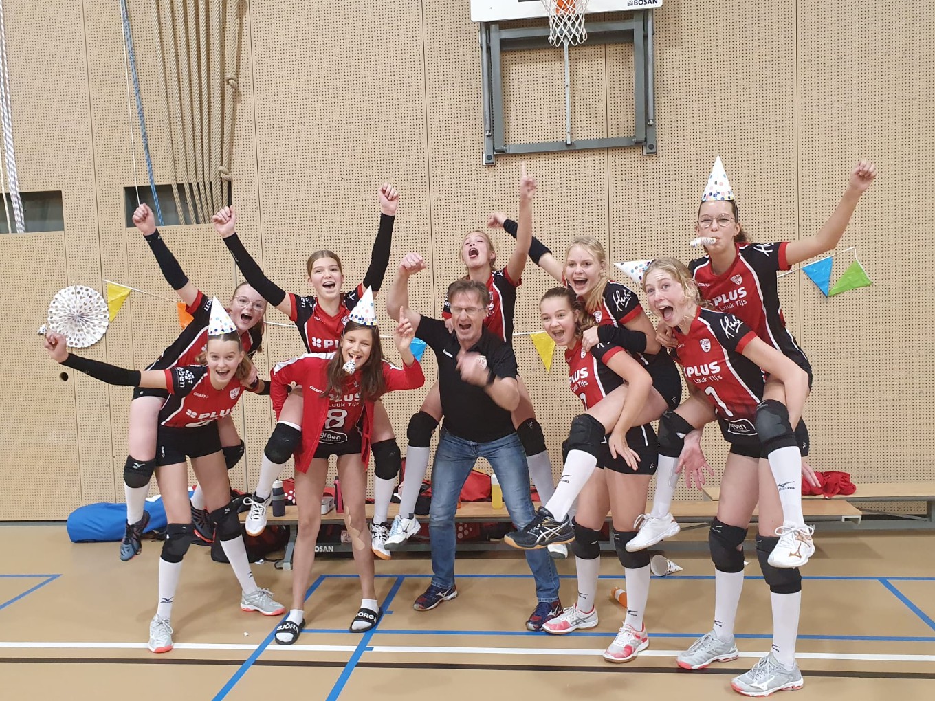 Flash Nieuwleusen meisjes C1 al kampioen