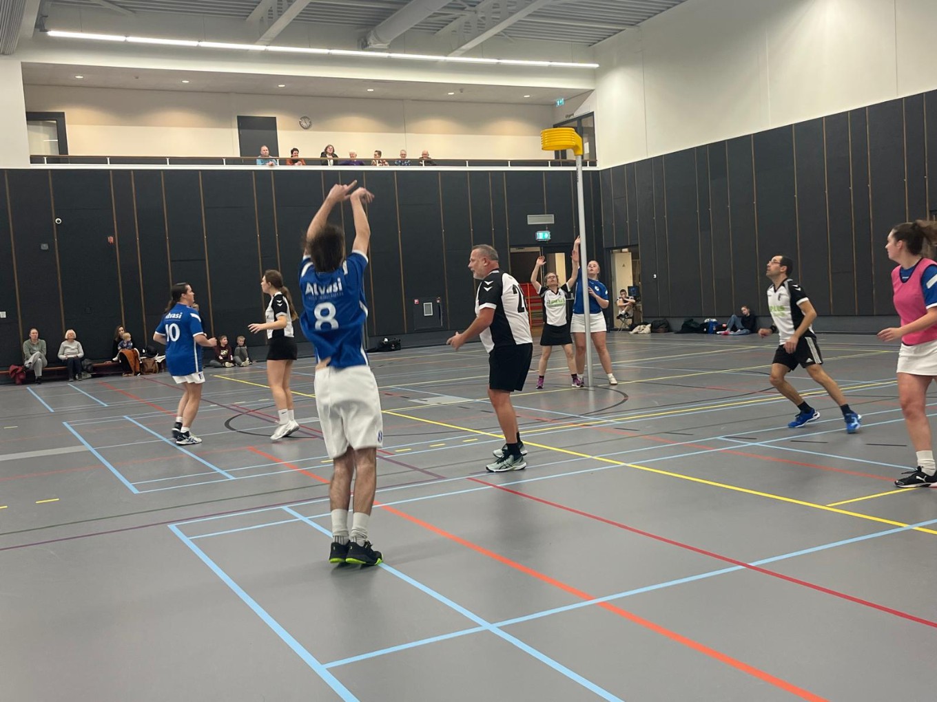 Spannend slot bij korfbalwedstrijd d’Ommerdieck