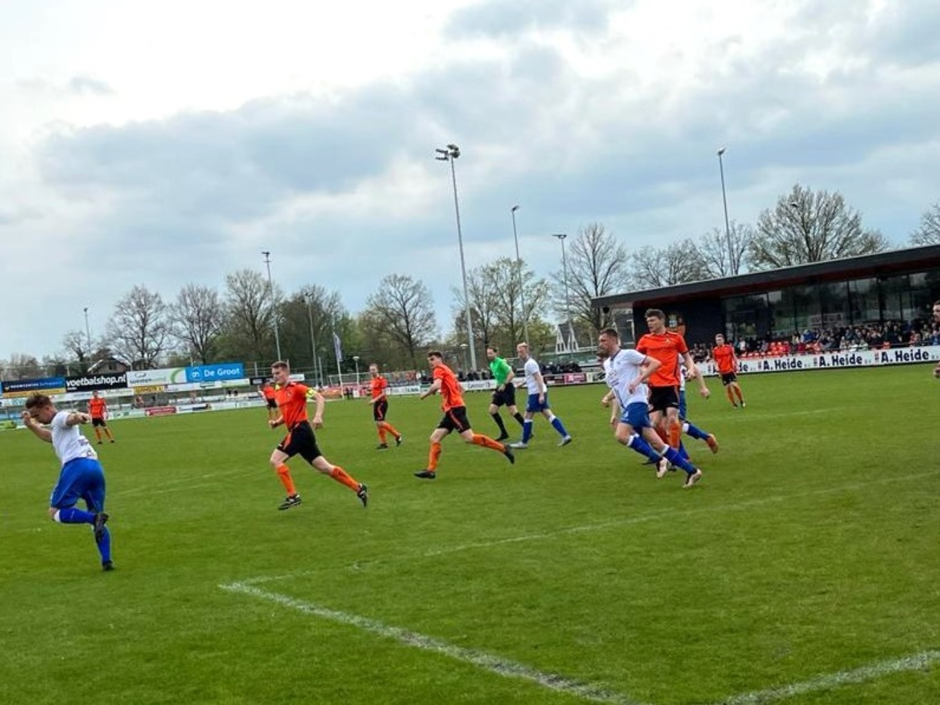 S.V. Nieuwleusen en VV Den Ham in evenwicht