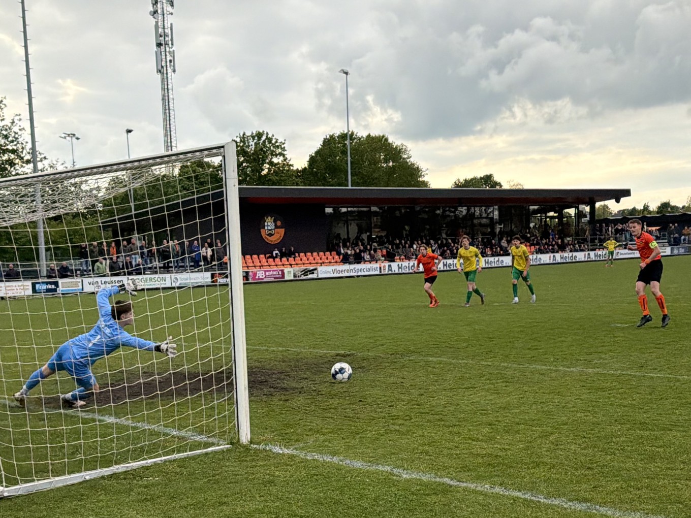 S.V. Nieuwleusen handhaaft zich in eerste klasse