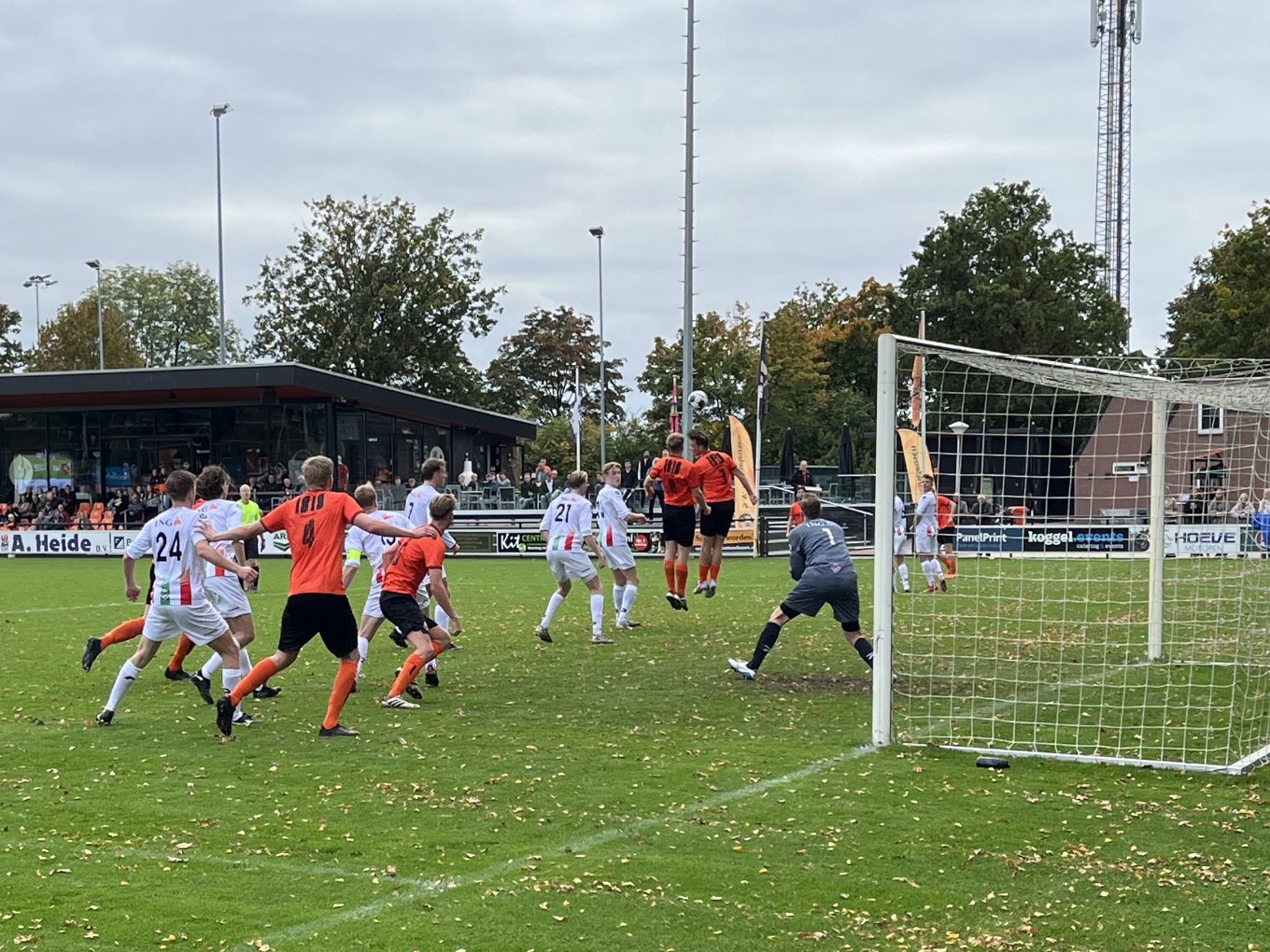 S.V. Nieuwleusen verliest kansloos van koploper Bon Boys