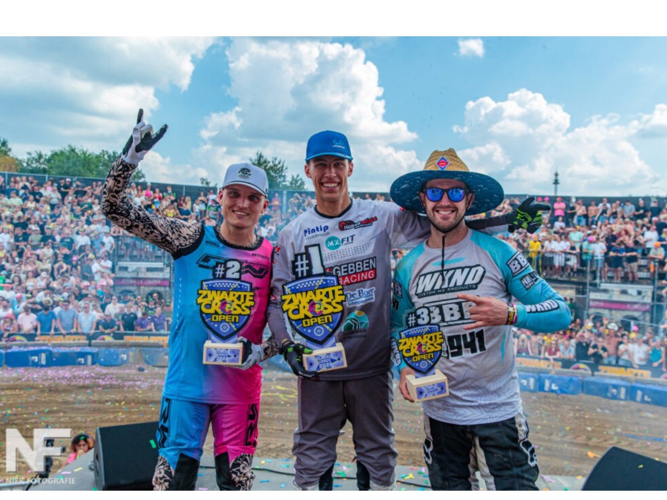 Svenn Borger op het podium van de Zwarte Cross.