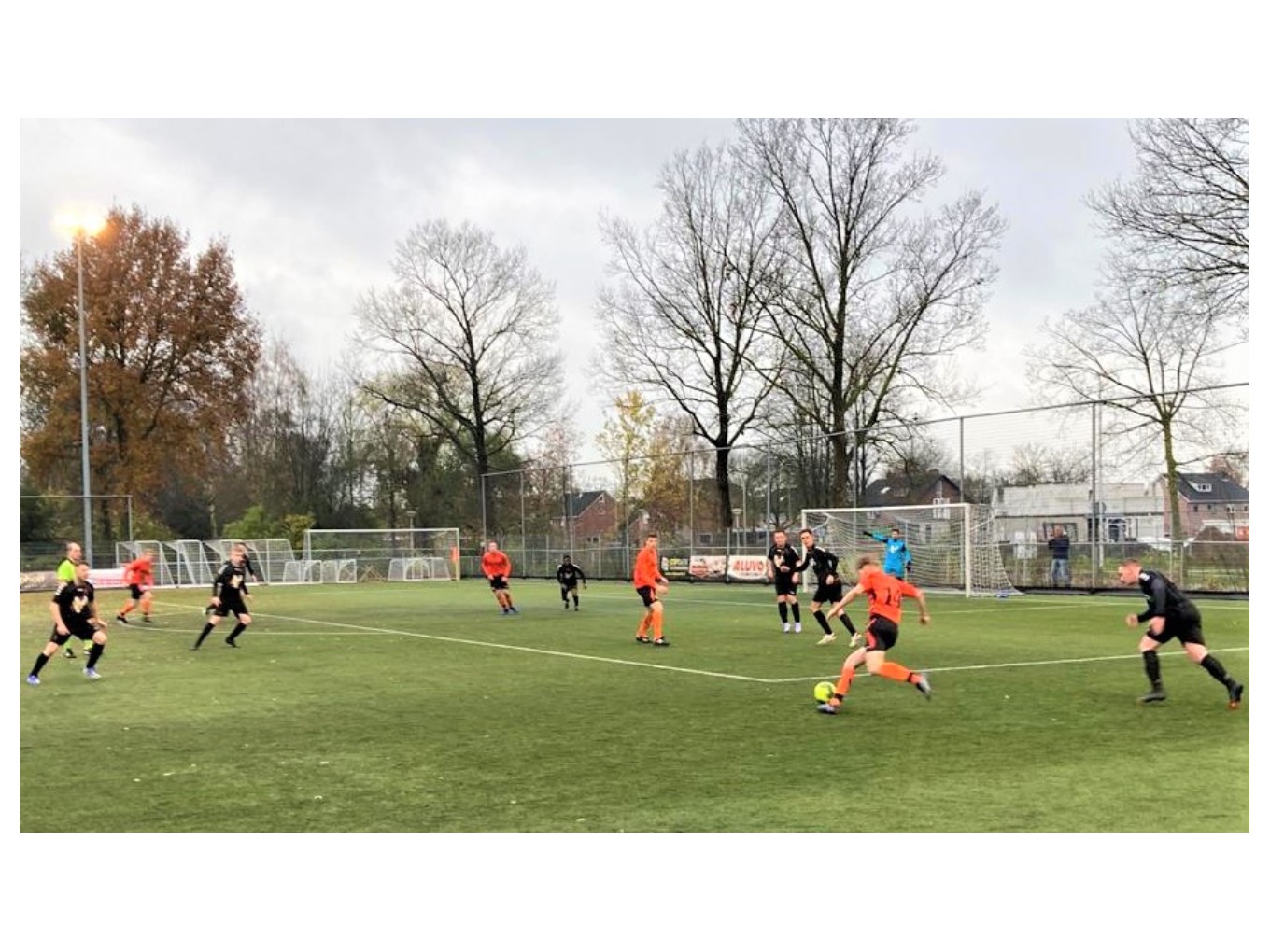 S.V. Nieuwleusen wint overtuigend van Hollandscheveld