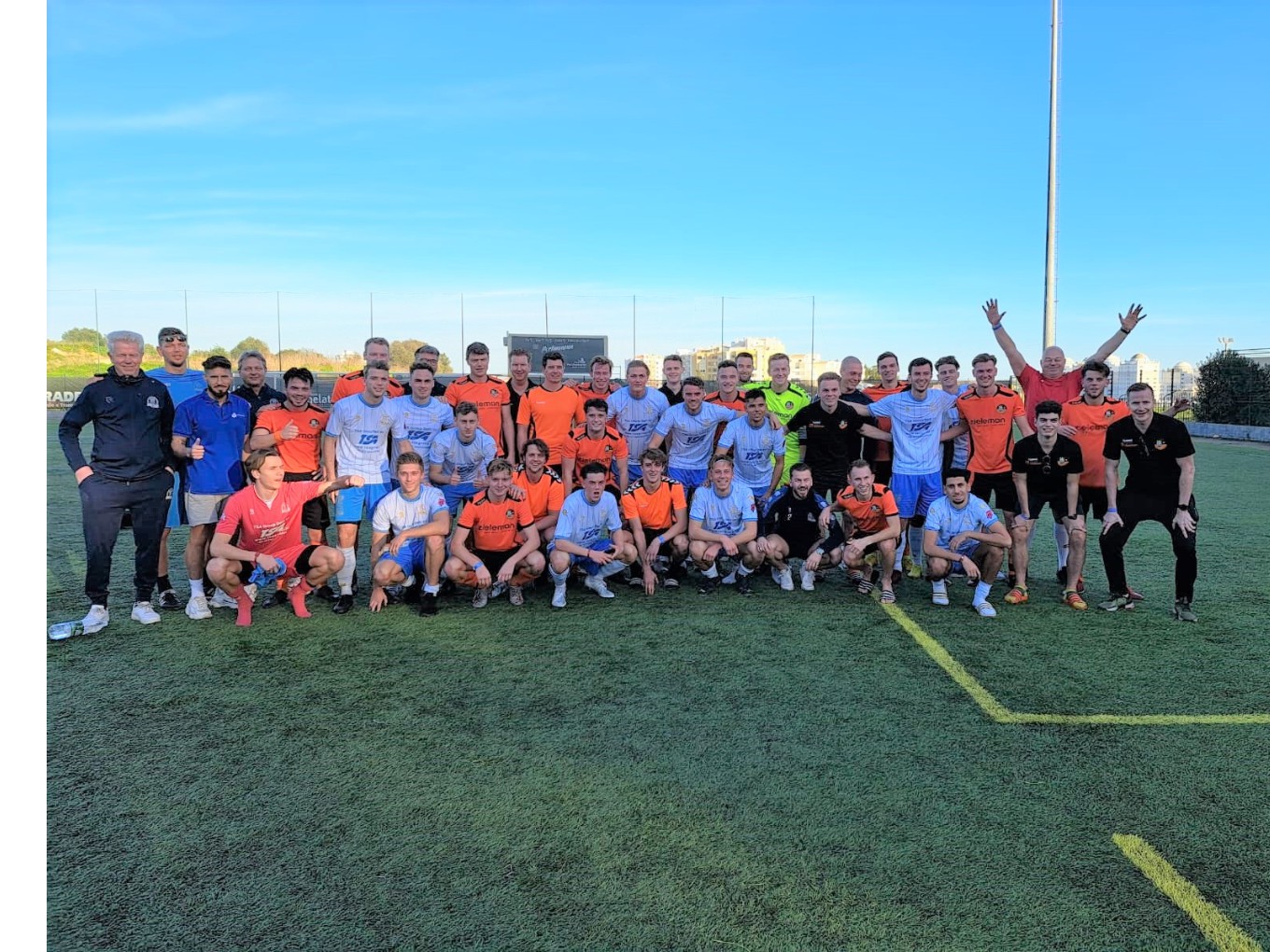 S.V. Nieuwleusen oefent in Portugal tegen Forum Sport