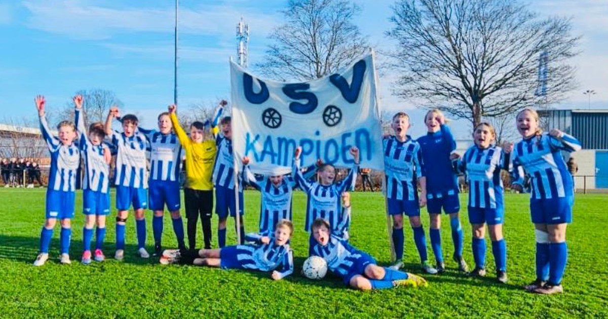 Team USV Nieuwleusen JO13-1 kampioen
