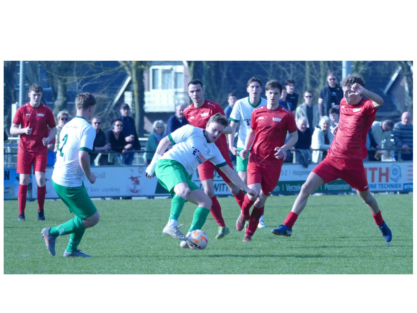 USV Nieuwleusen helpt Pesse in het zadel
