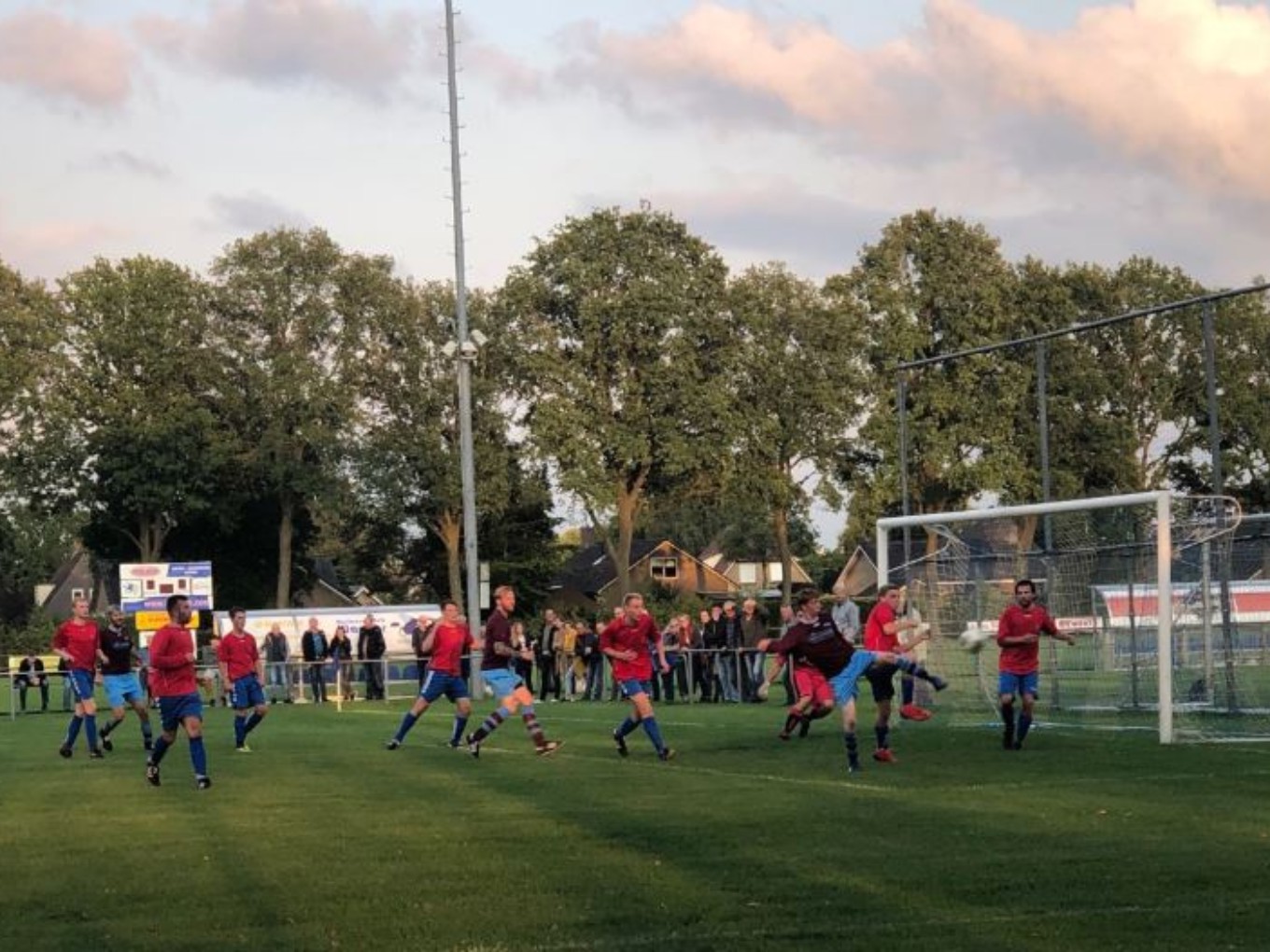 USV boekt oefenwinst bij Wacker: 0-2