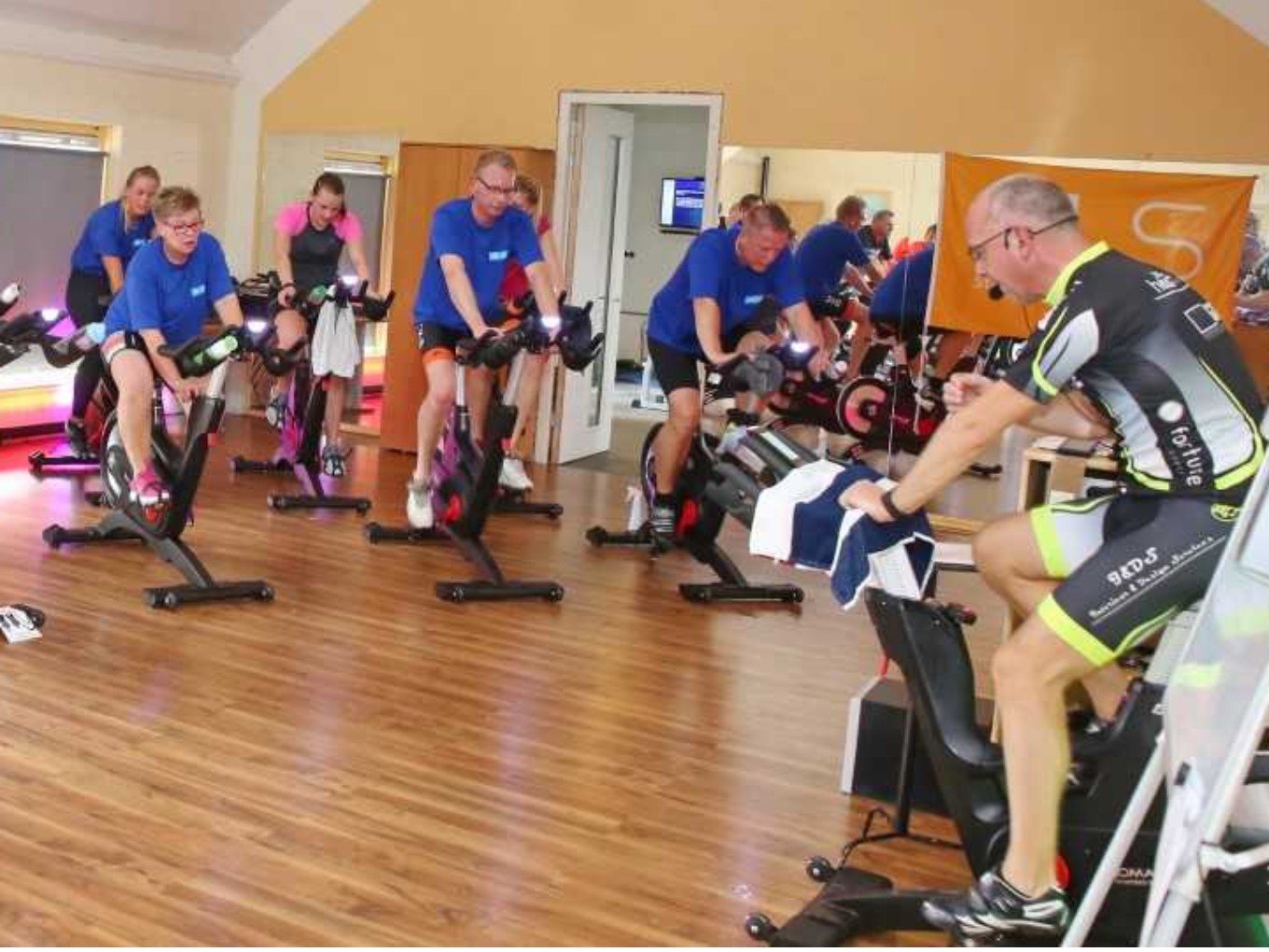 Spinning voor ALS levert 1.100 euro op
