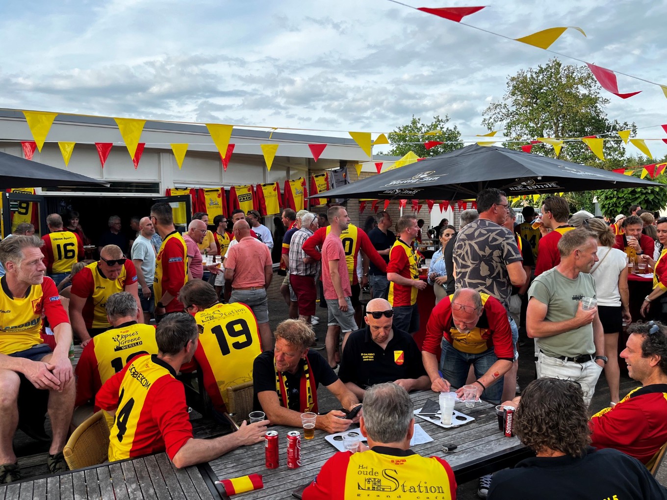 SV Dalfsen sluit tijdperk in stijl af