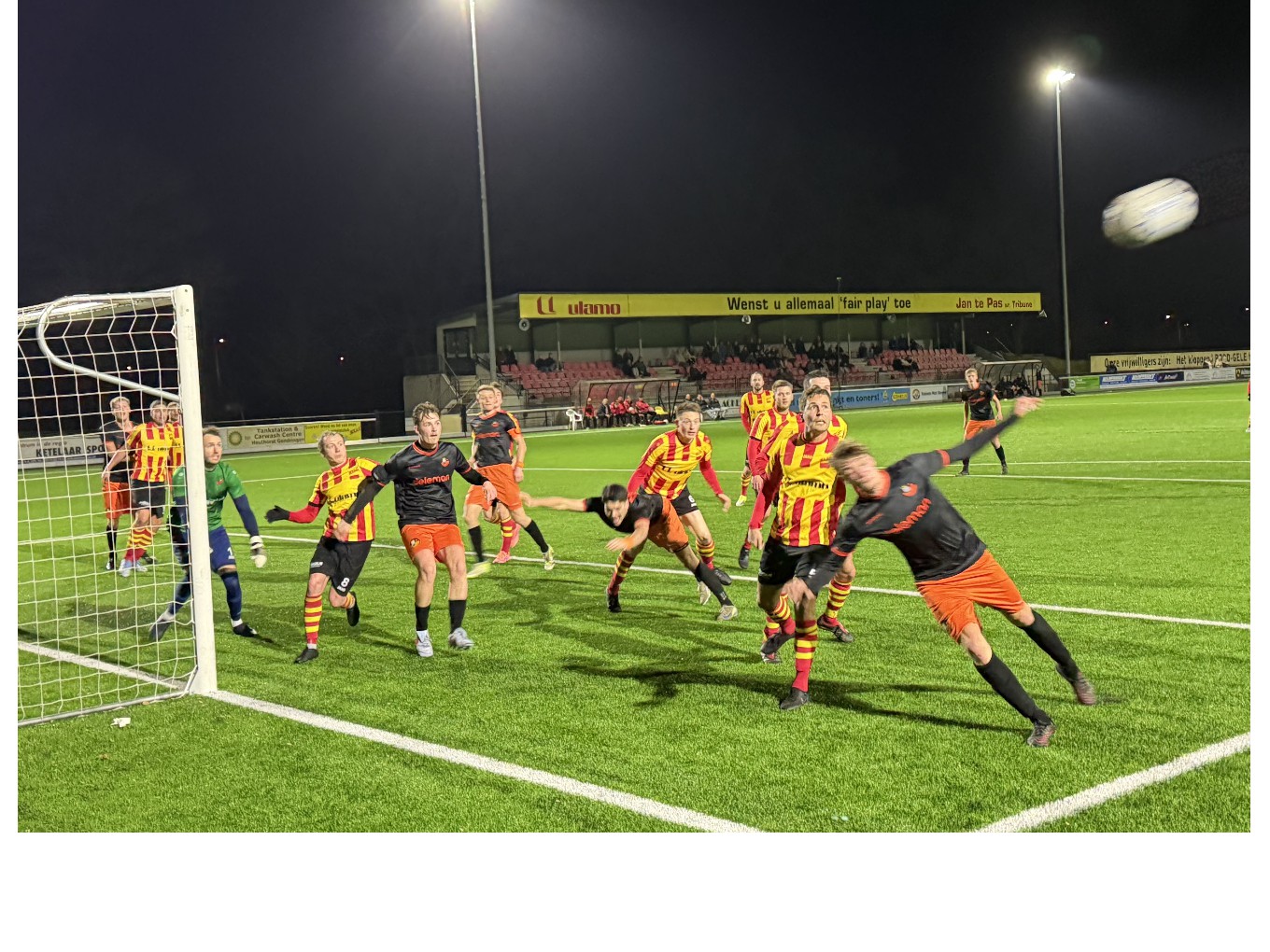 moment uit de wedstrijd. Eigen foto S.V. Nieuwleusen.