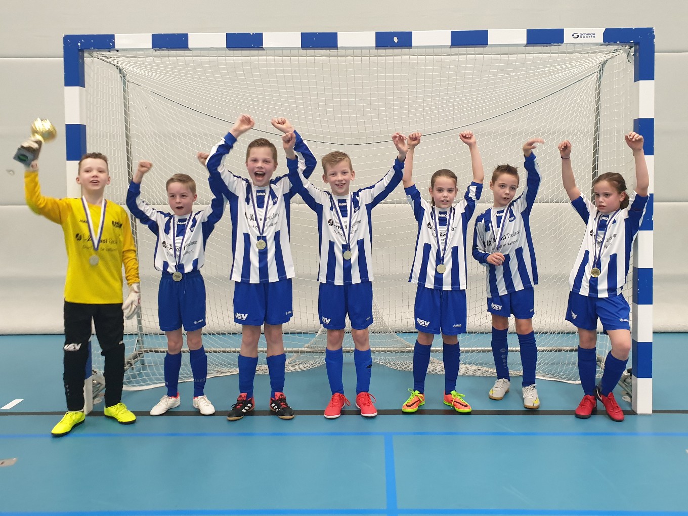 Team USV JO9-1G ongeslagen kampioen