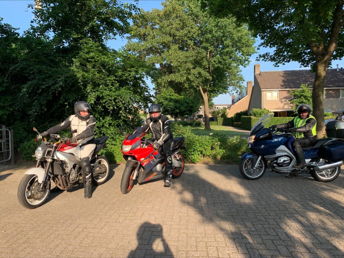 MTC Hasselt op de foto voor Oekraïne