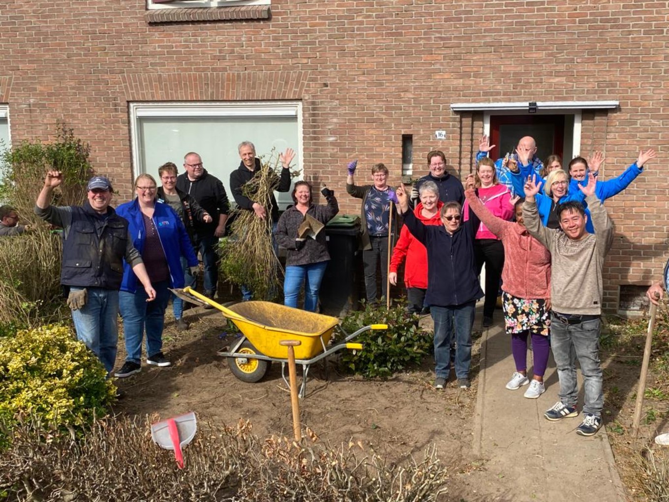 Buurtopschoondag tijdens NLdoet in Dalfsen