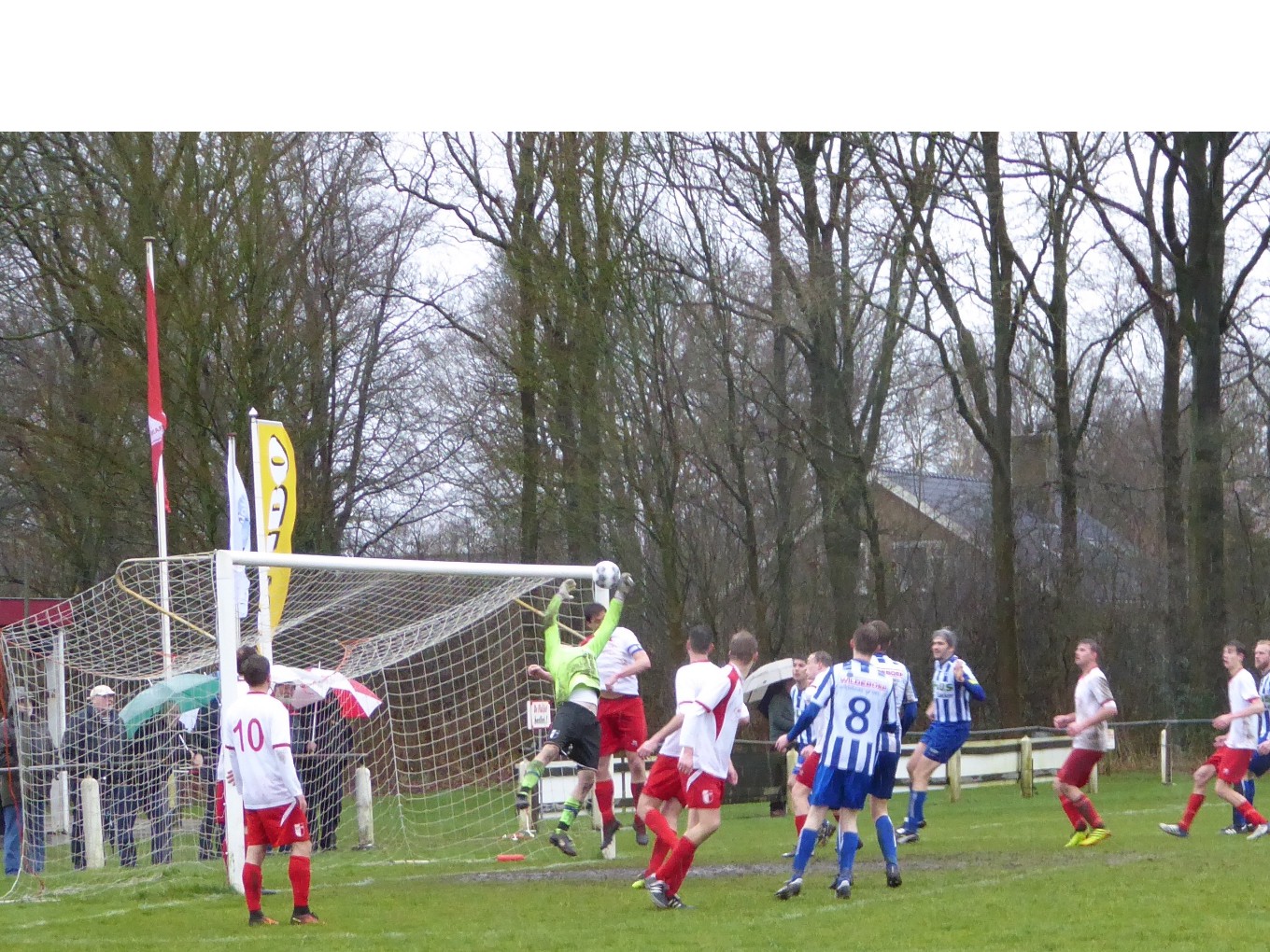 USV geeft de winst uit handen bij Renado: 3-2
