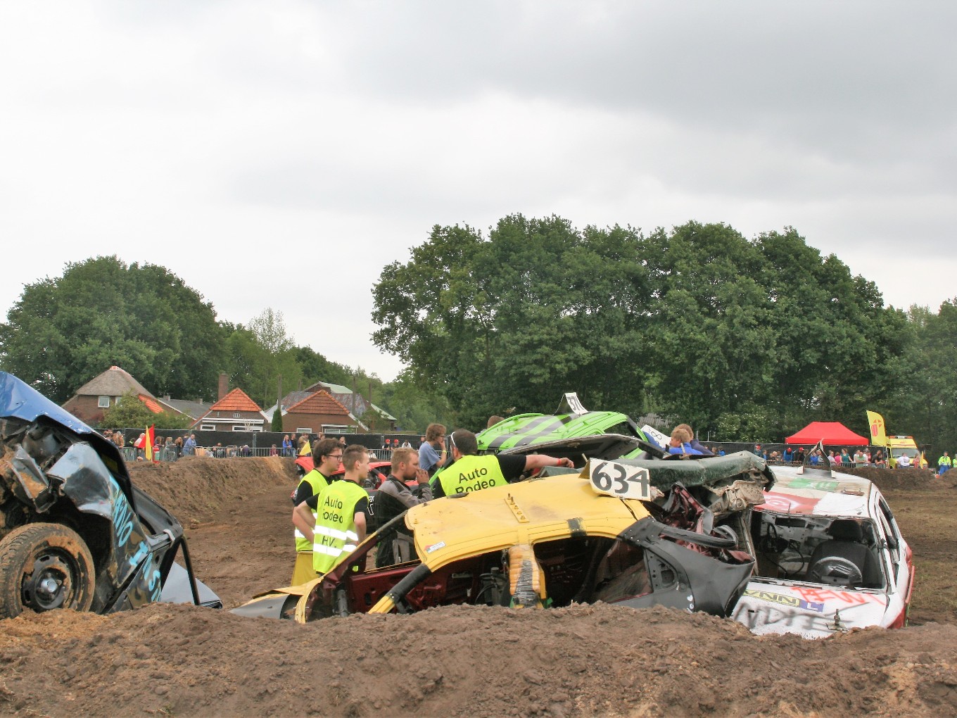 Zaterdag opnieuw autorodeo in Oudleusen