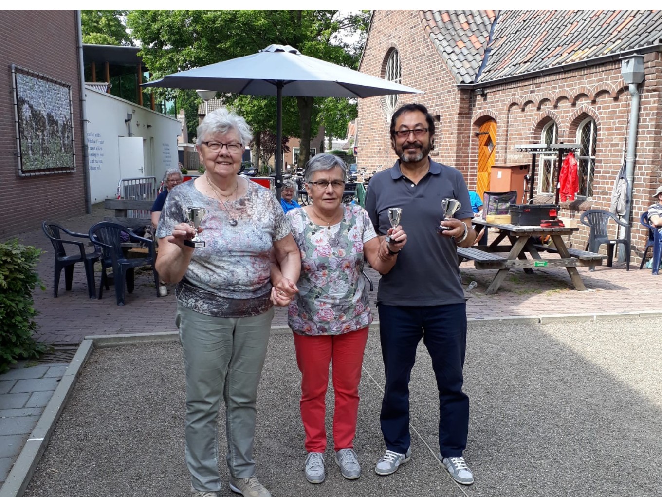 Dalfser dorpen jeu de boulen tegen elkaar