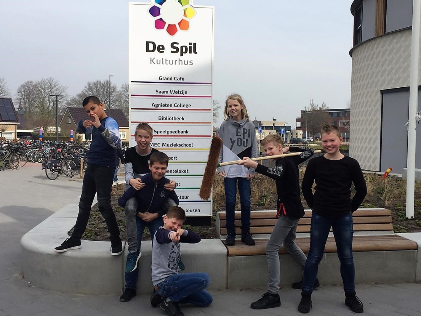 Leerlingen Agnieten College Nieuwleusen volgen Mediagang