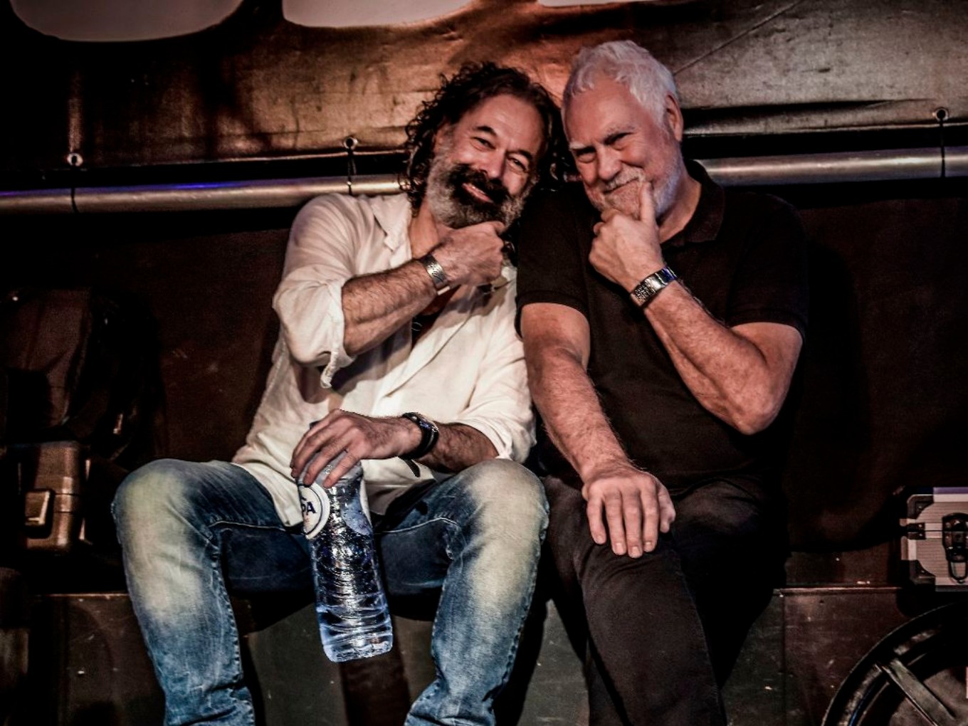 Cesar Zuiderwijk komt met Jan Wolfkamp drummen in Stoomfabriek Dalfsen