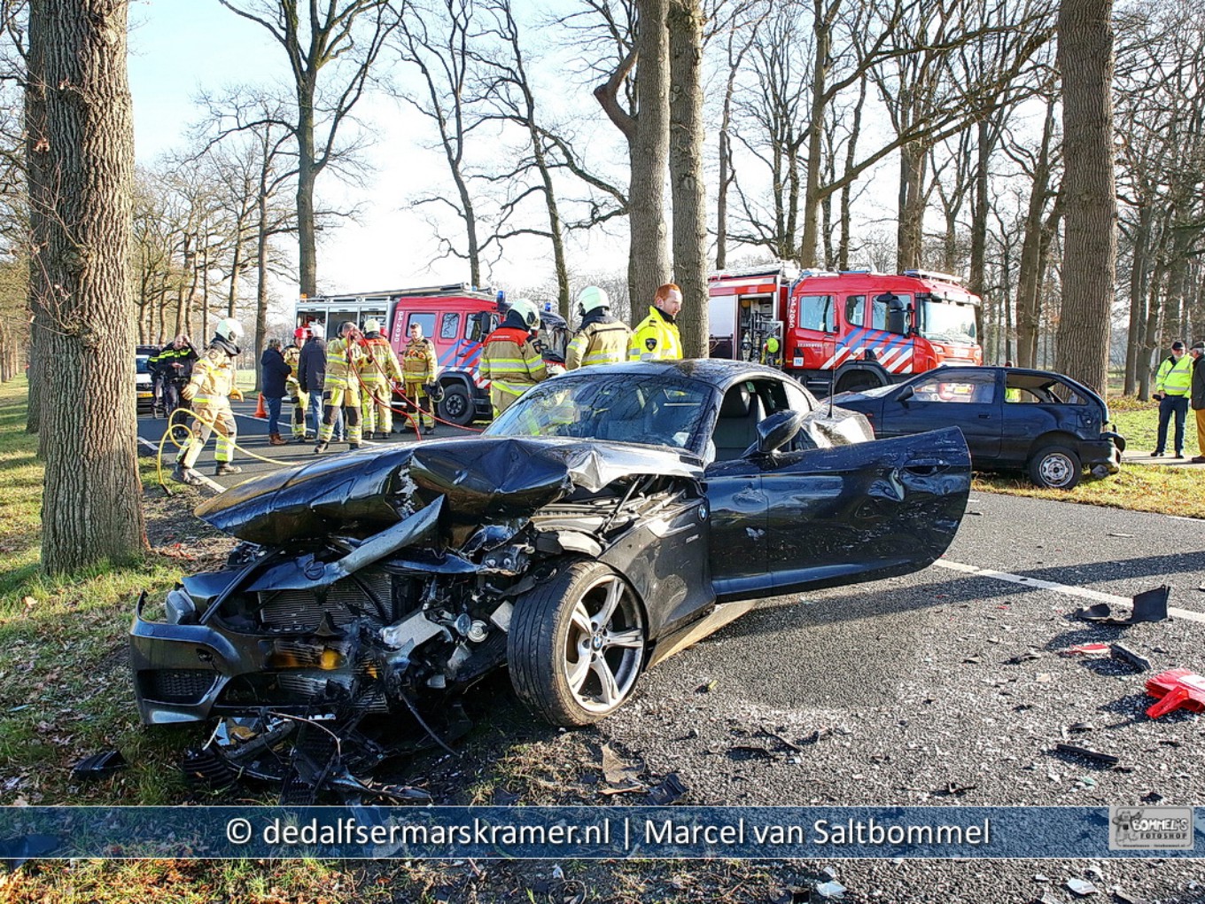 Frontale aanrijding Poppenallee te Dalfsen