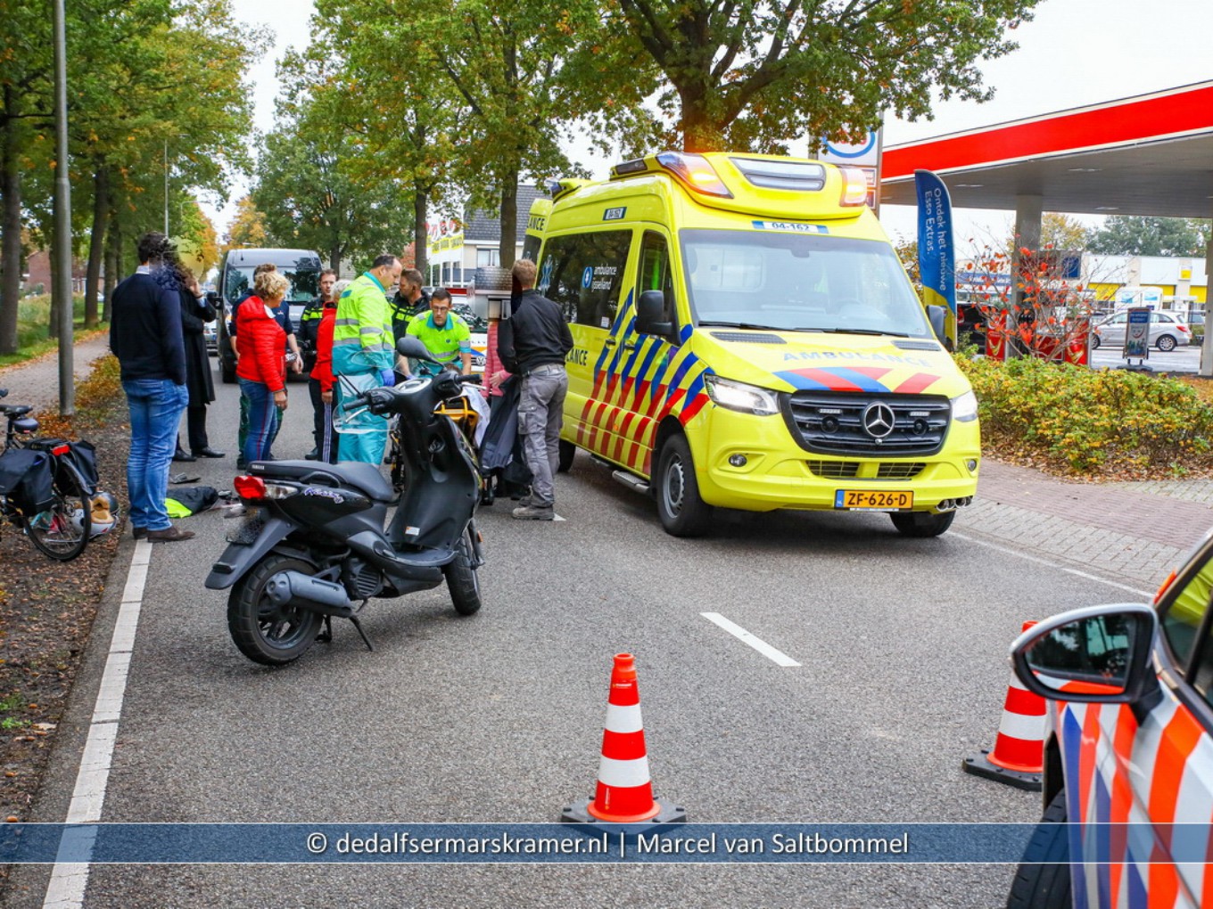 Scooterbestuurster gewond bij aanrijding Burg. Backxlaan